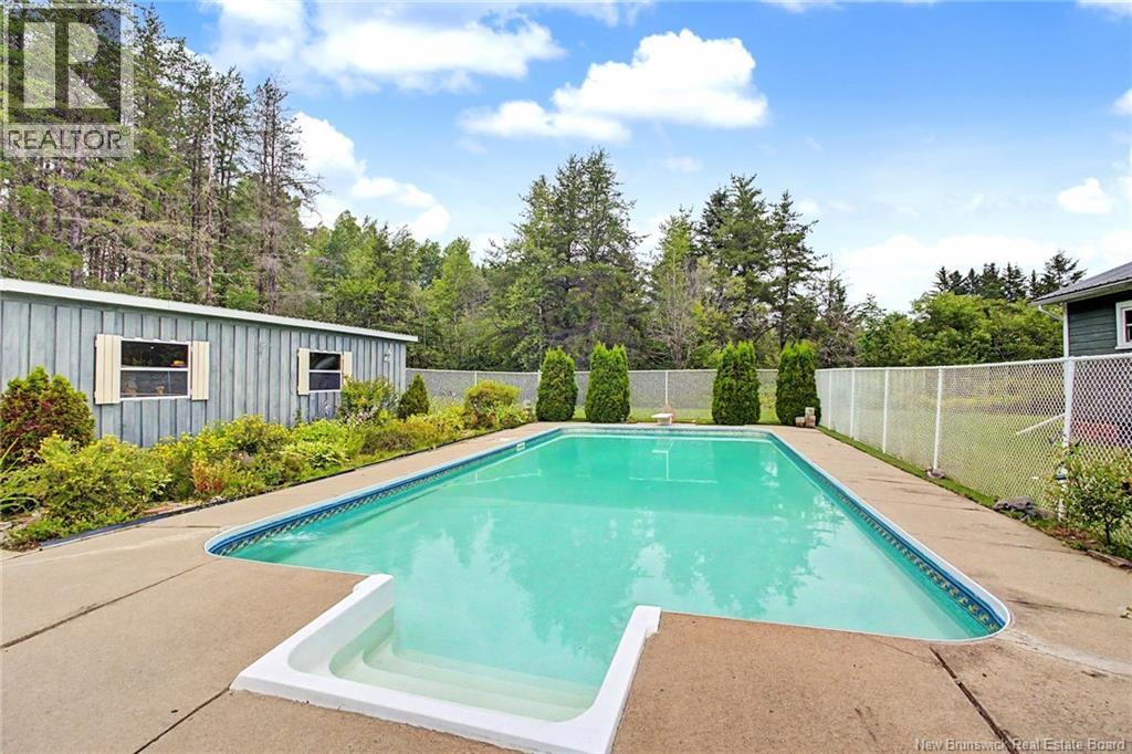183 Lilloett Drive Property Photo 35