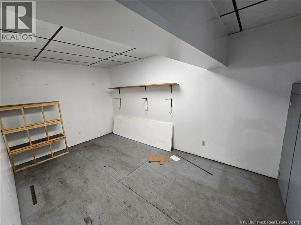 2886 Miramichi Avenue Property Photo 15