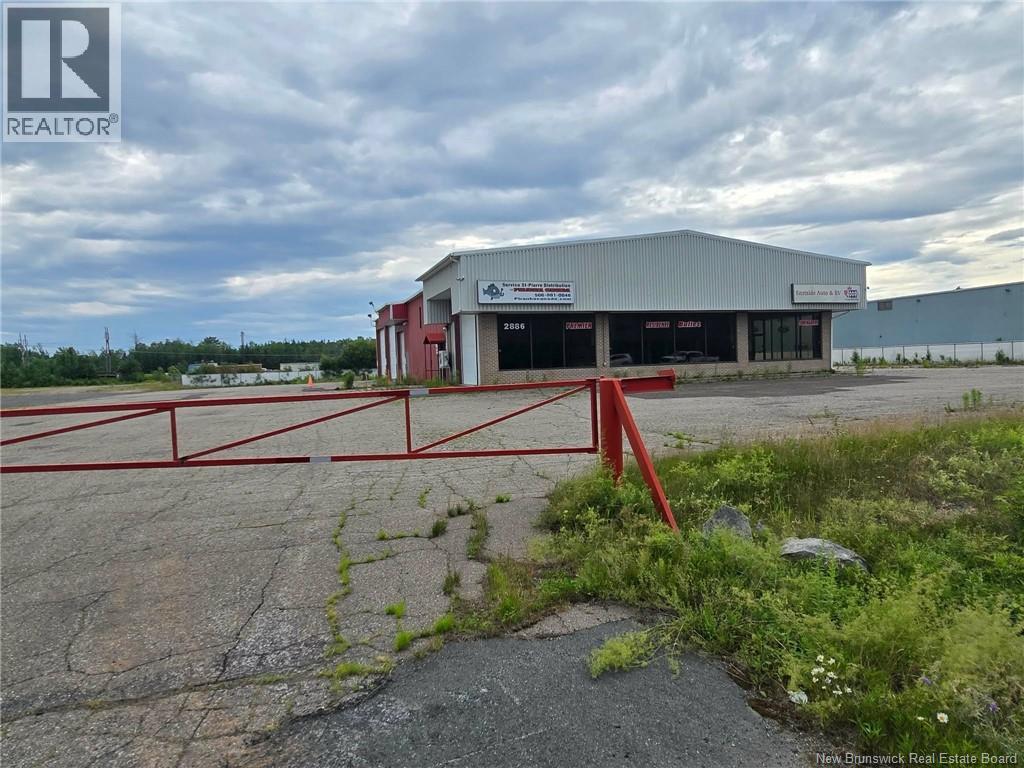 2886 Miramichi Avenue Property Photo 31