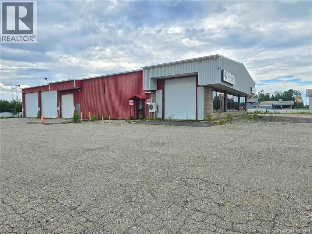 2886 Miramichi Avenue Property Photo 32