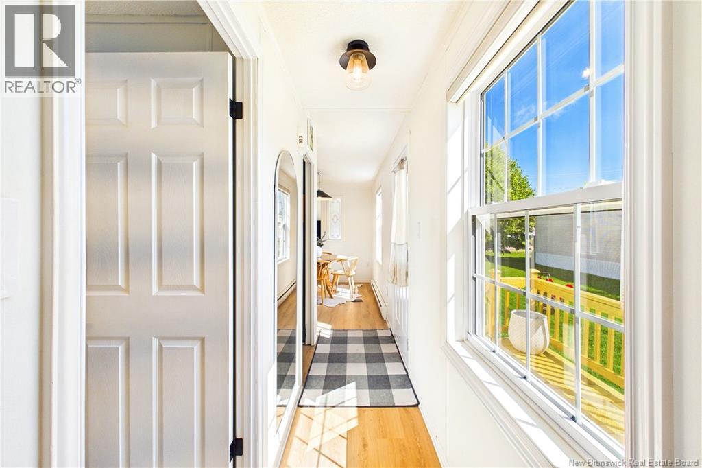 53 Andre Property Photo 25