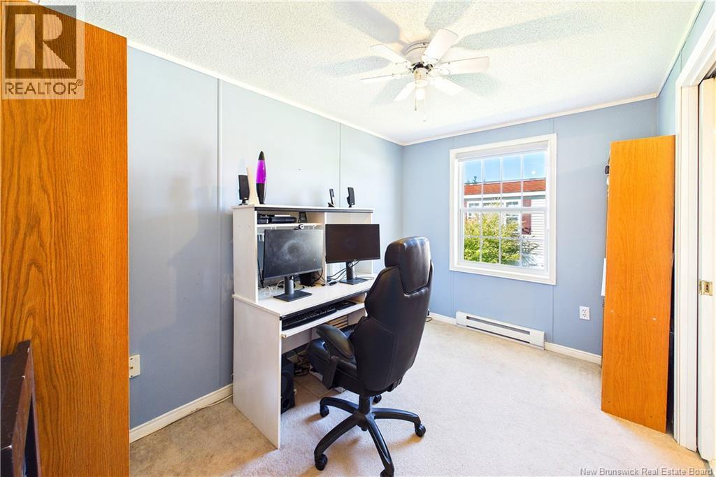 53 Andre Property Photo 35