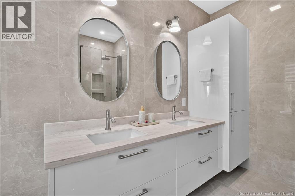95 Via Roma Way Property Photo 38