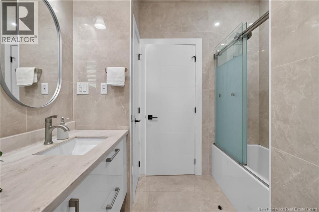 95 Via Roma Way Property Photo 44
