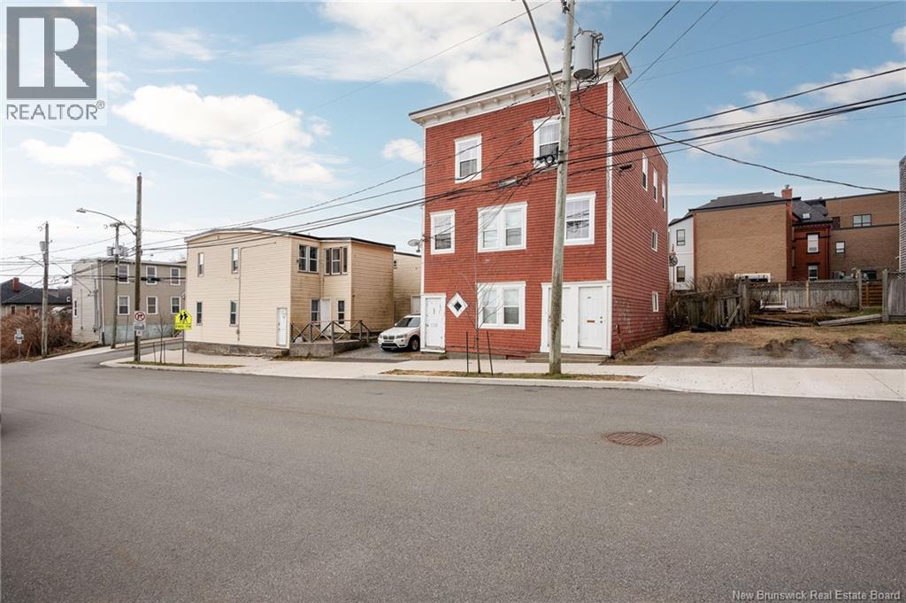 239 Britain Street Property Photo 5