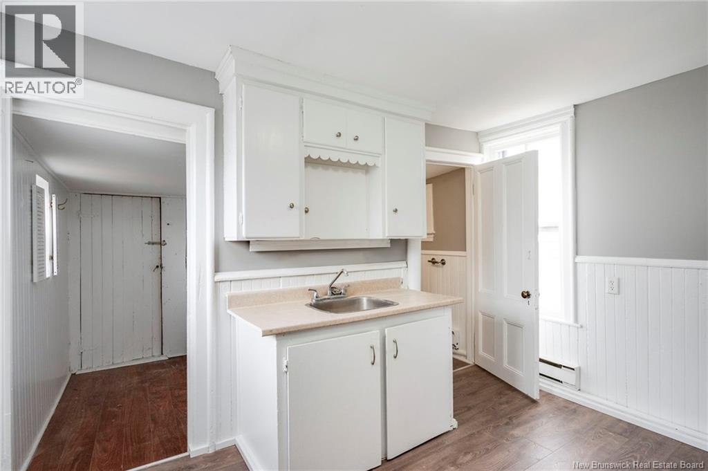 239 Britain Street Property Photo 15