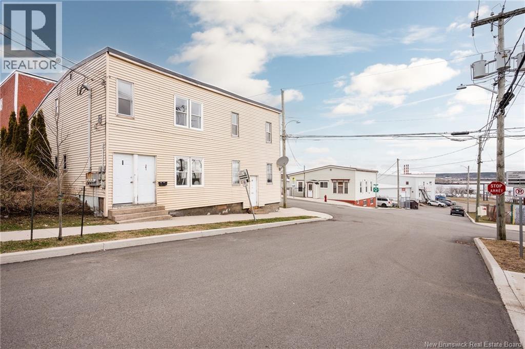 239 Britain Street Property Photo 31