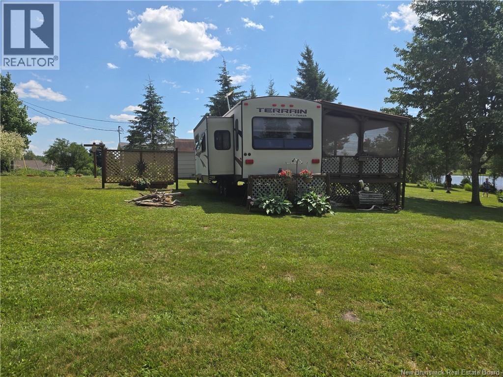 19 Yemlo Lane Property Photo 3
