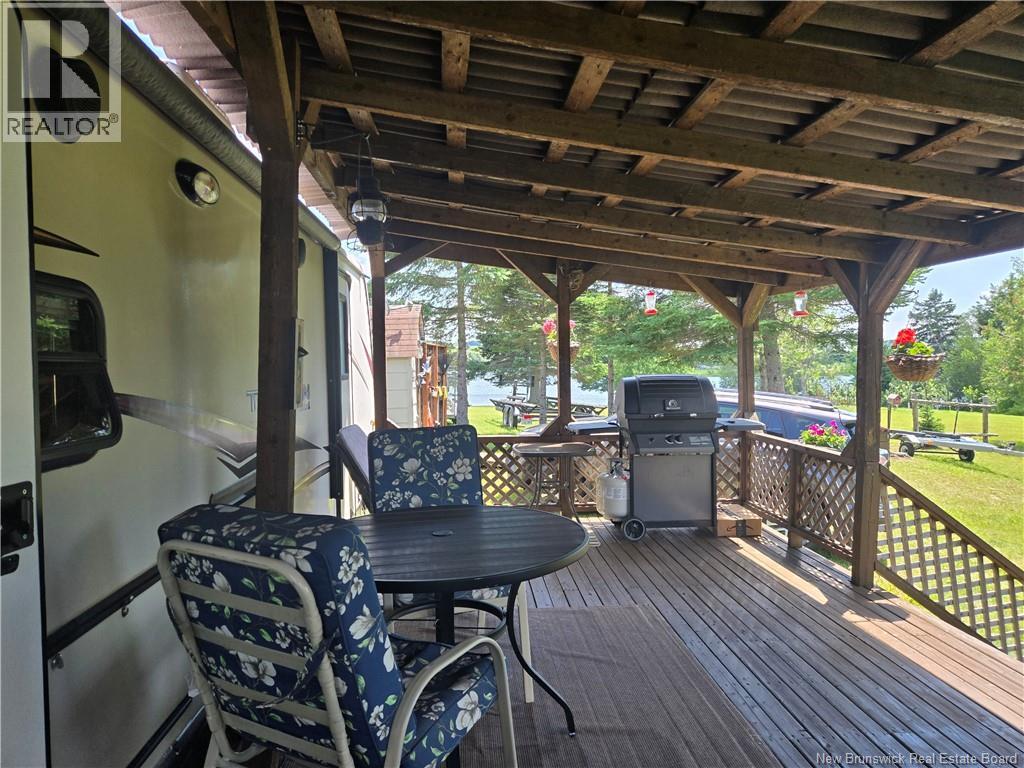 19 Yemlo Lane Property Photo 15
