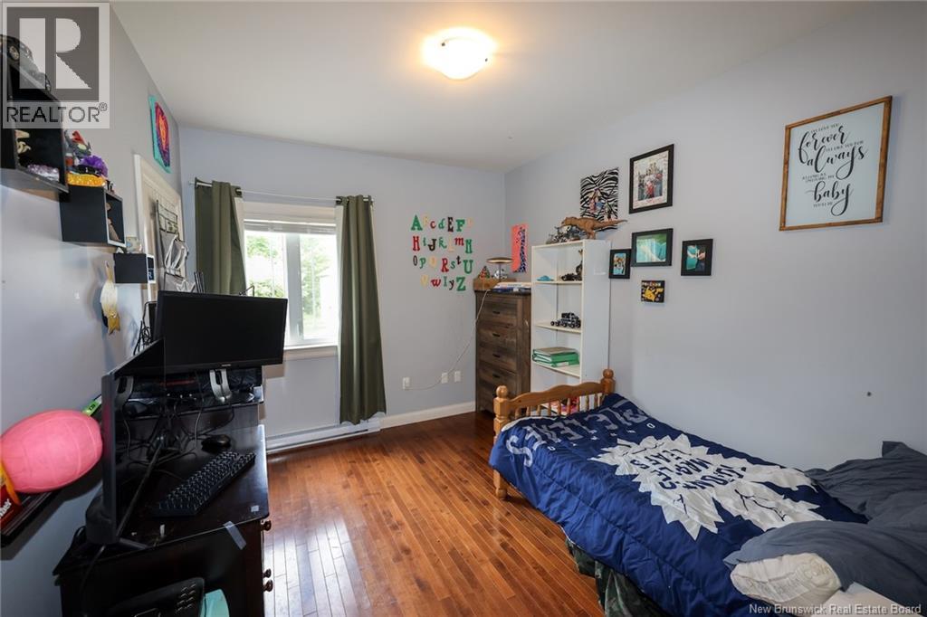75 Whisperwood Drive Property Photo 12