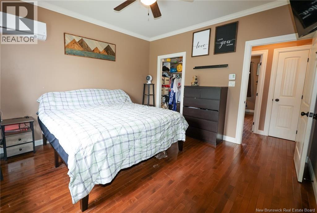 75 Whisperwood Drive Property Photo 16