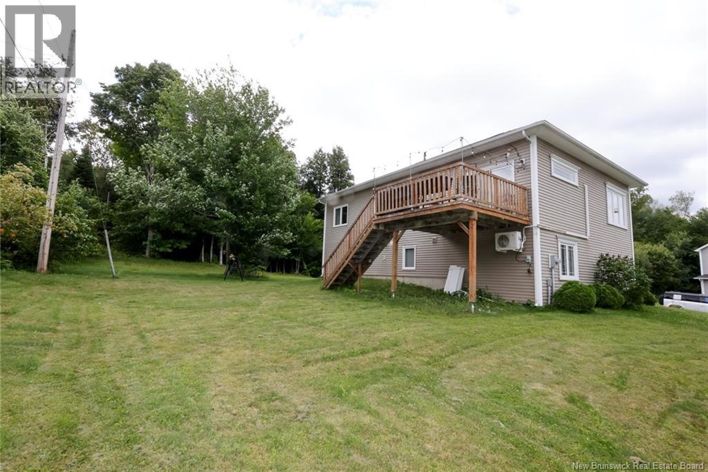 75 Whisperwood Drive Property Photo 25
