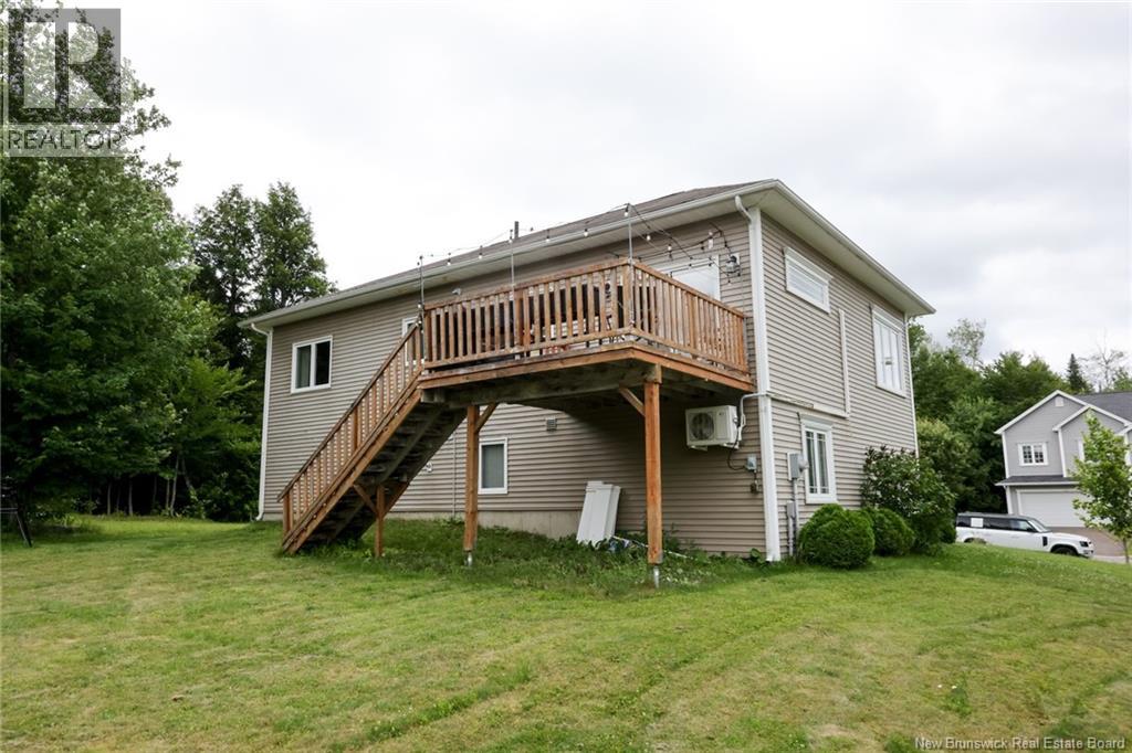 75 Whisperwood Drive Property Photo 26