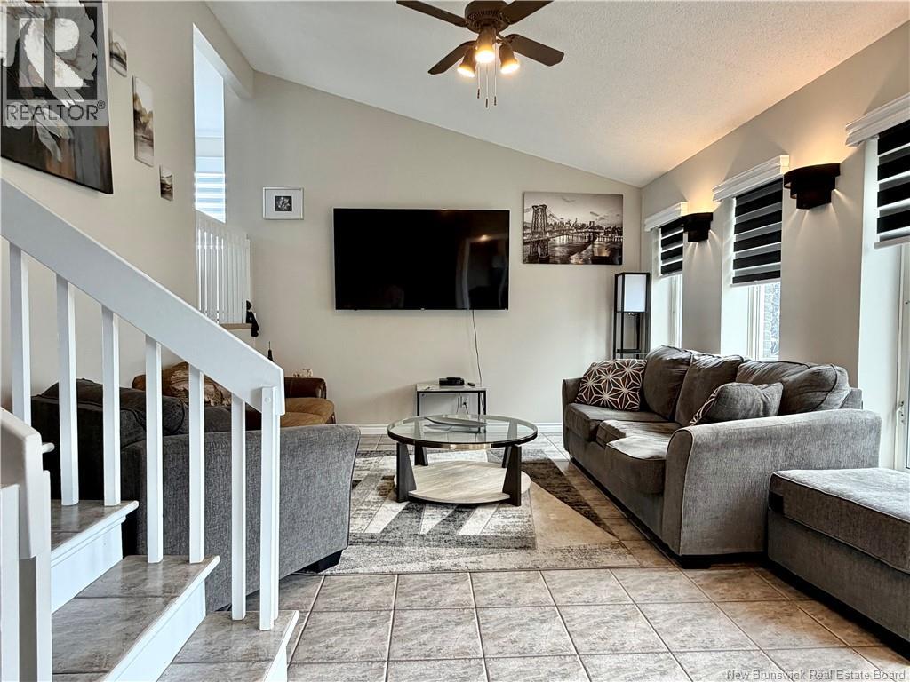30 Florient Property Photo 5