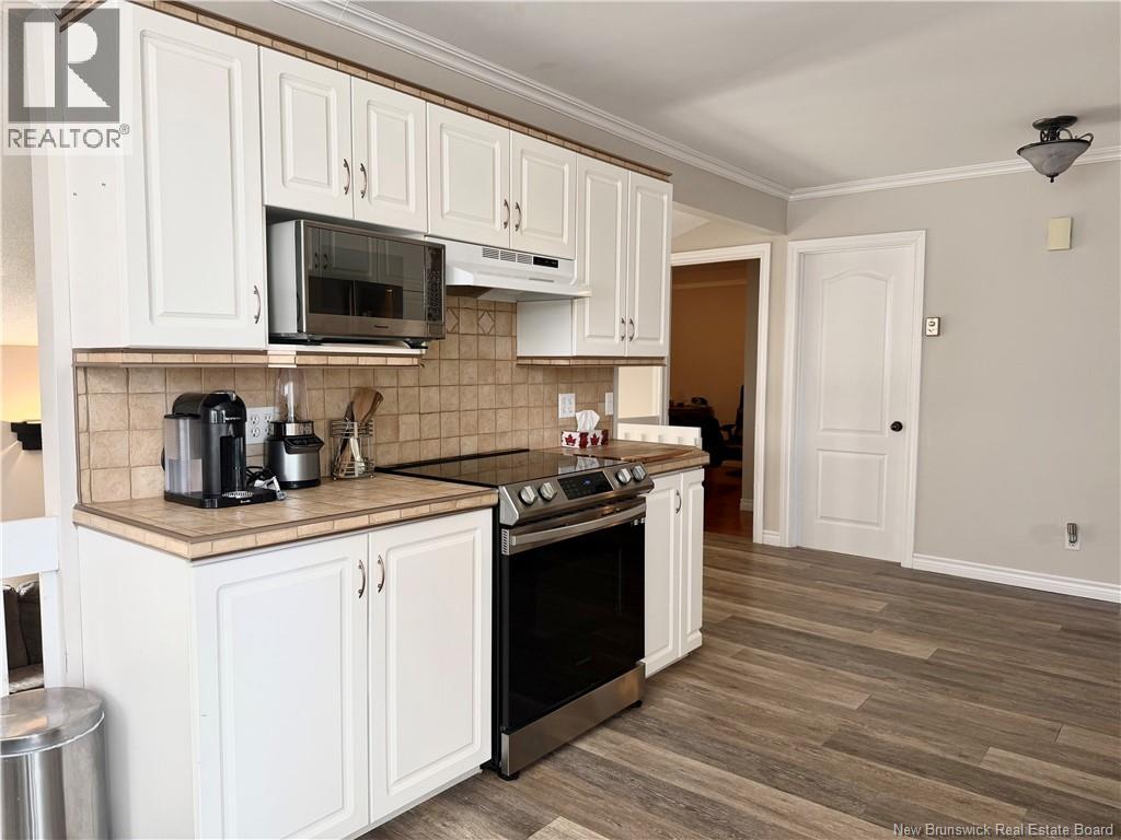30 Florient Property Photo 11