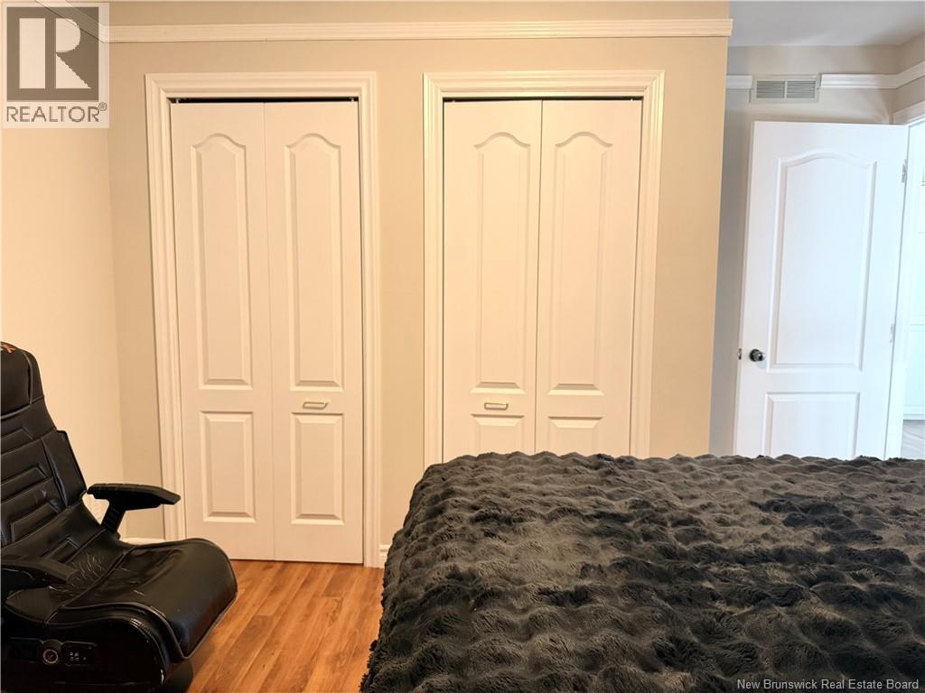 30 Florient Property Photo 17
