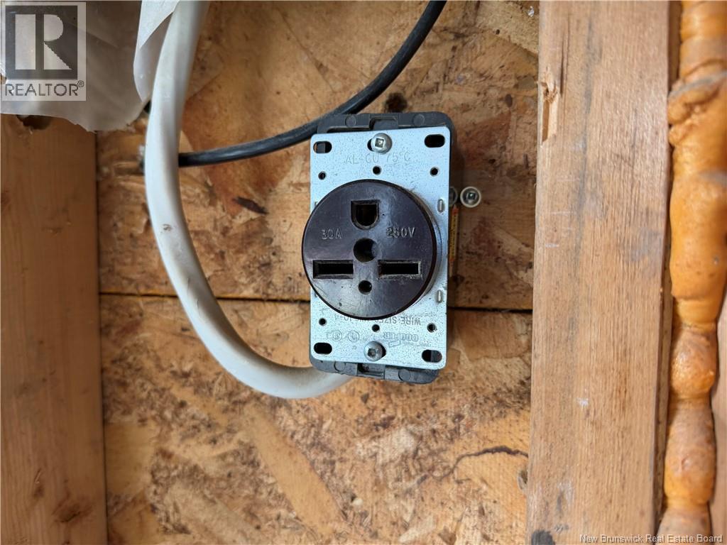 30 Florient Property Photo 35