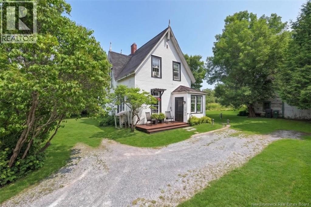 62 Dutch Point Road Property Photo 1
