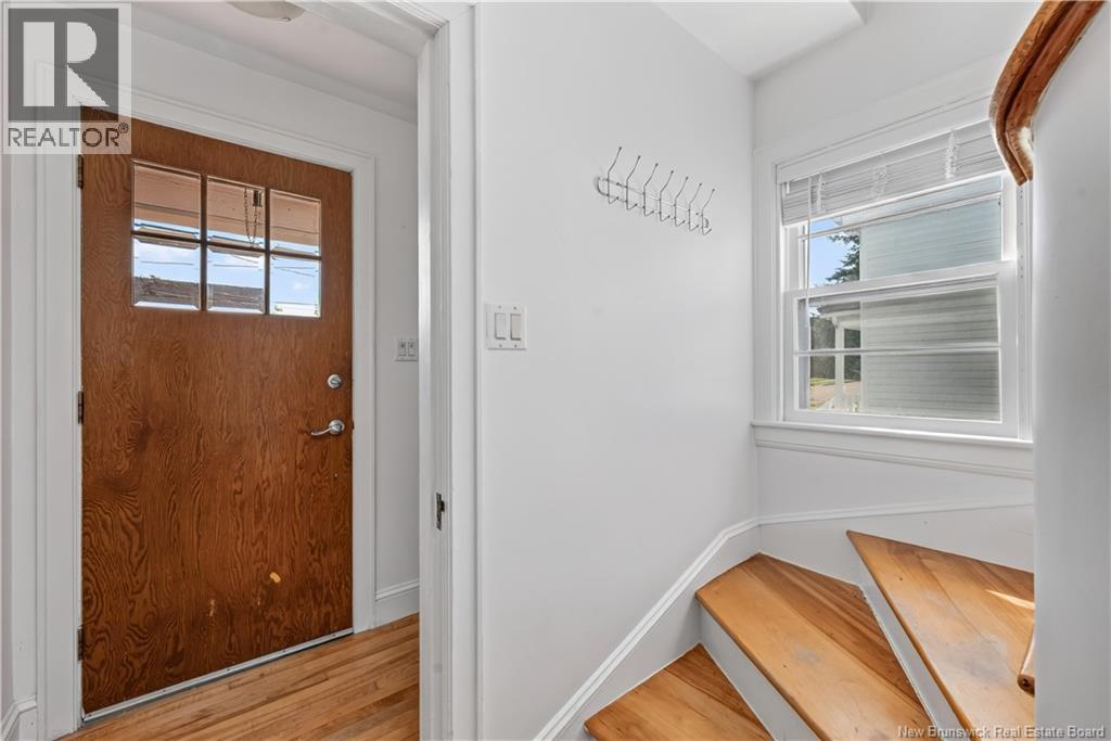 98 Maple Street Property Photo 16