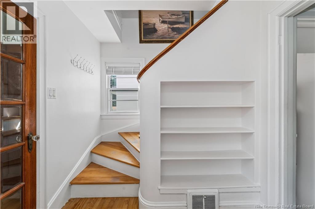 98 Maple Street Property Photo 19