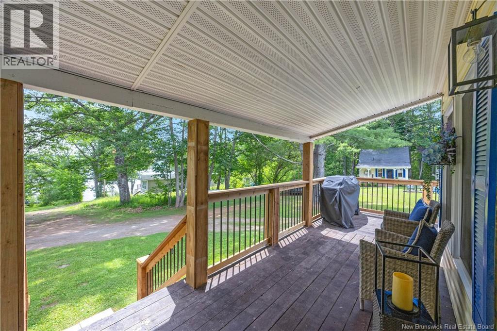 6 Maple Grove Lane Property Photo 6