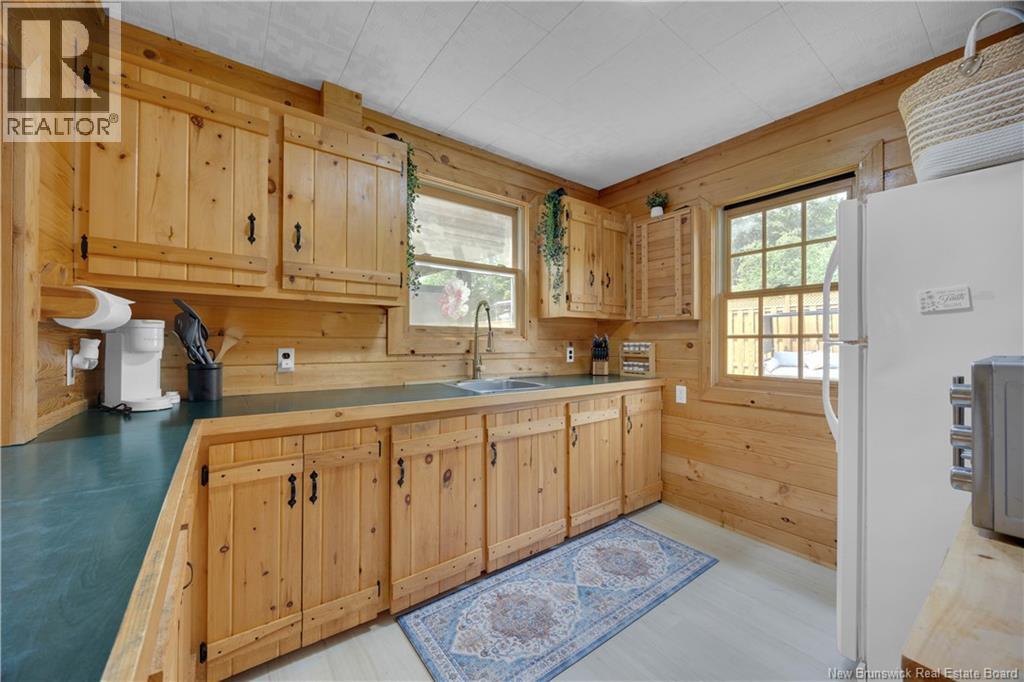 6 Maple Grove Lane Property Photo 12