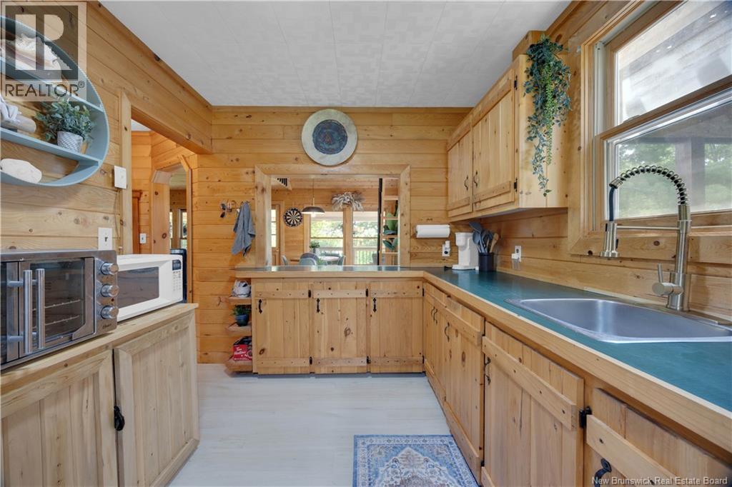 6 Maple Grove Lane Property Photo 13
