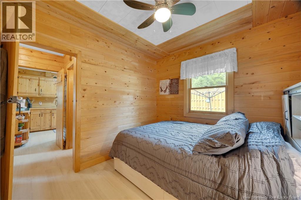 6 Maple Grove Lane Property Photo 16