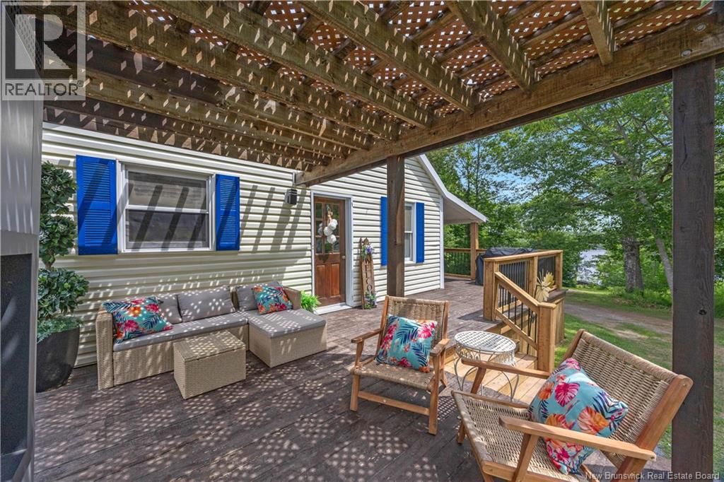 6 Maple Grove Lane Property Photo 30