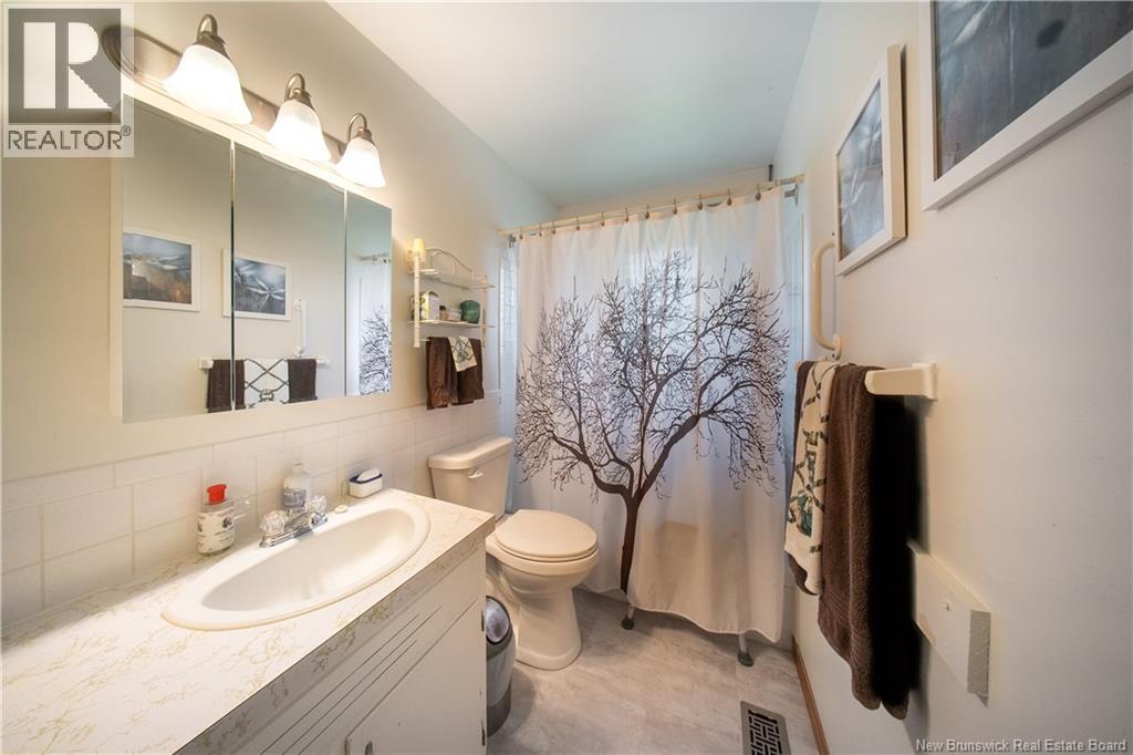 2 Manchester Crescent Property Photo 9
