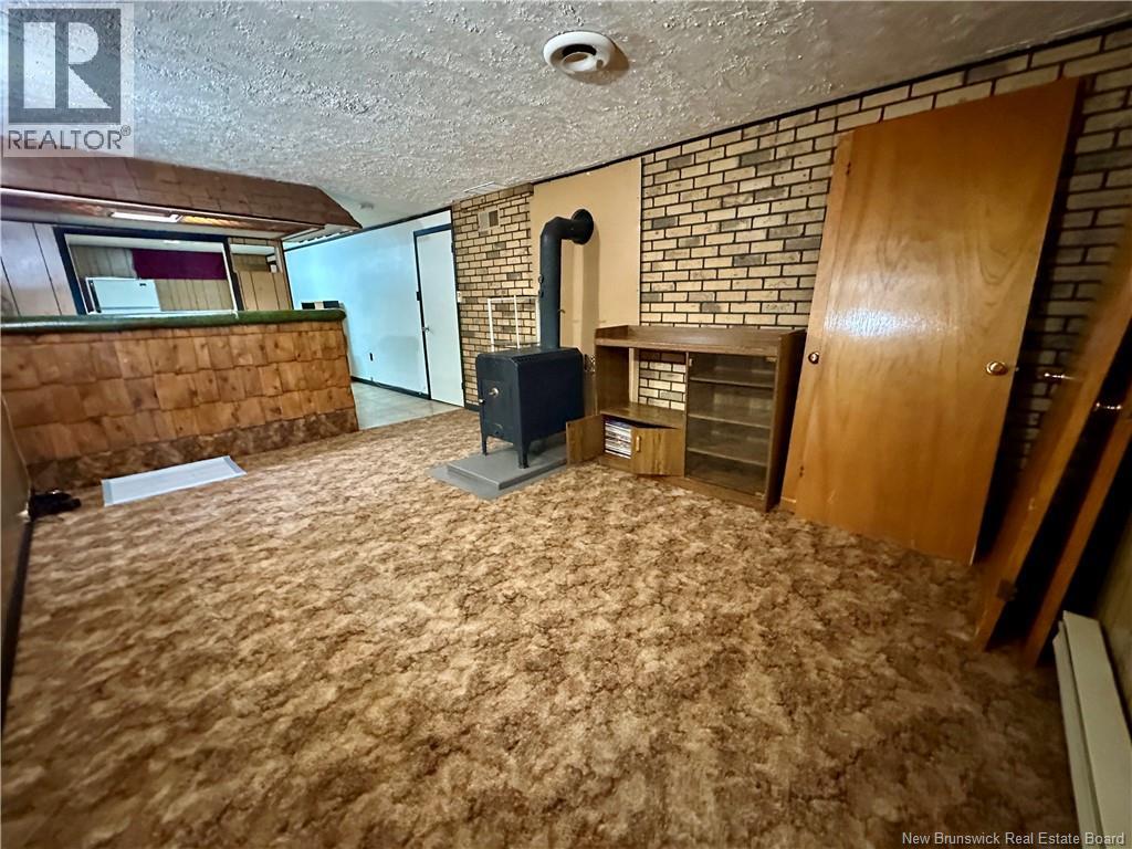 2 Manchester Crescent Property Photo 18