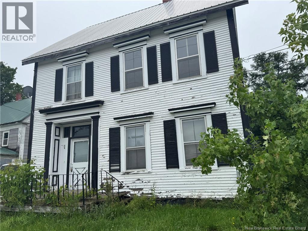 441 Main Street Property Photo 2