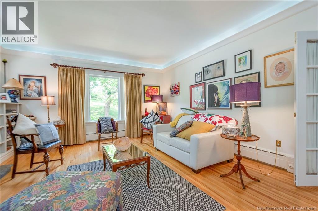 19 Seely Street Property Photo 3