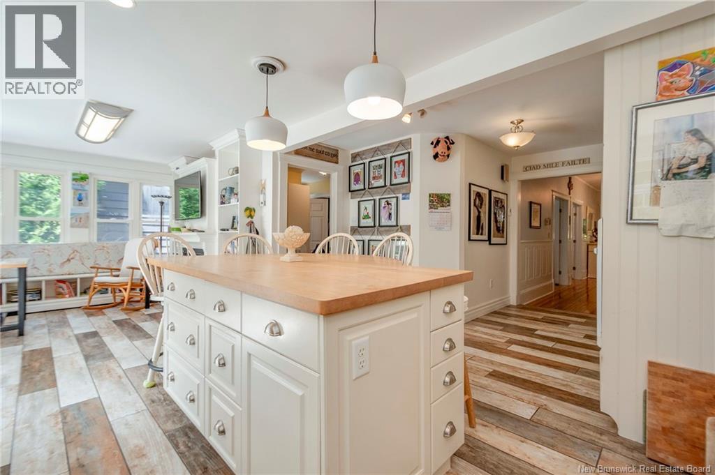 19 Seely Street Property Photo 6