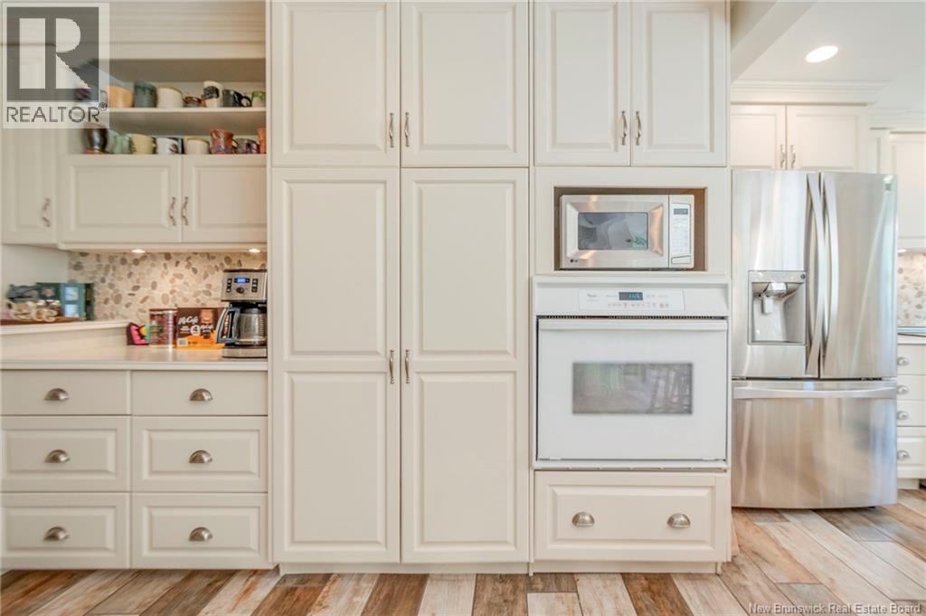 19 Seely Street Property Photo 10