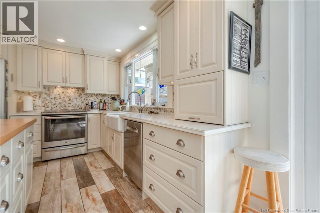 19 Seely Street Property Photo 13