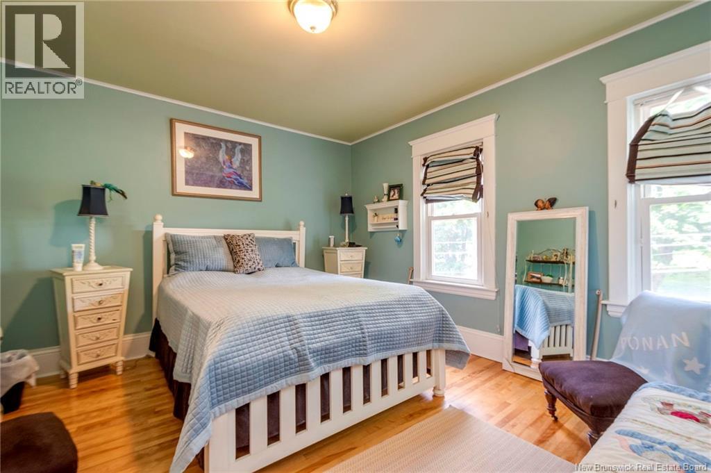 19 Seely Street Property Photo 31