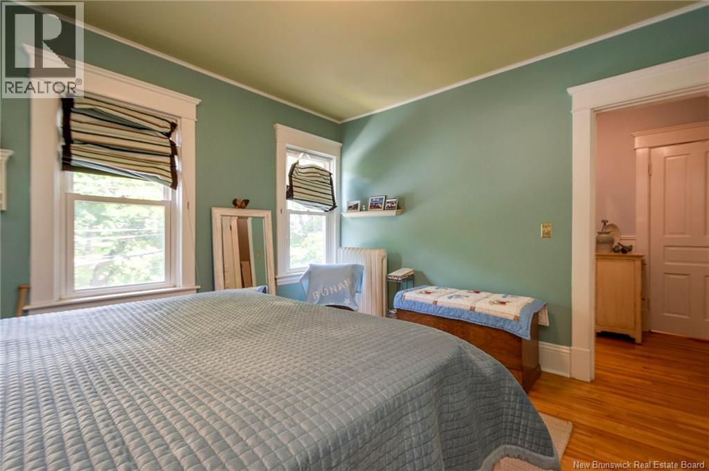 19 Seely Street Property Photo 32