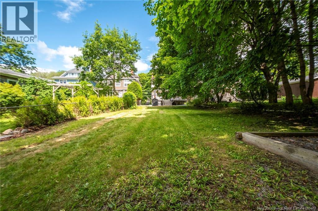 19 Seely Street Property Photo 40