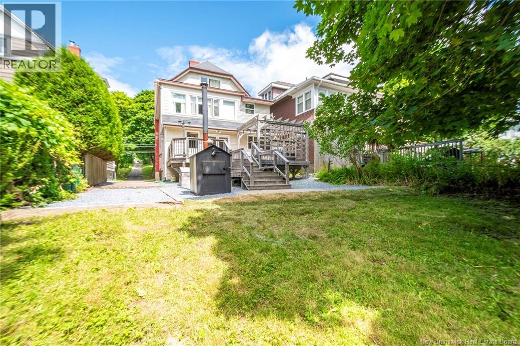 19 Seely Street Property Photo 43