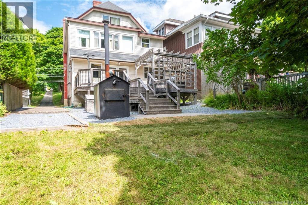 19 Seely Street Property Photo 48