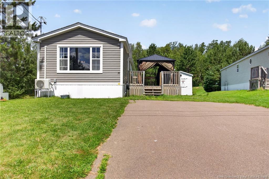 38 Ulysse Property Photo 1