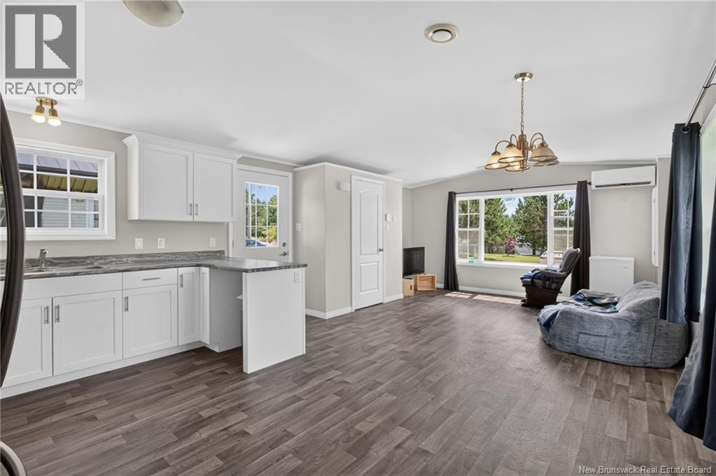 38 Ulysse Property Photo 12