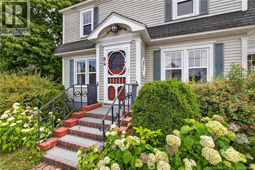 84 Howard Street Property Photo 2