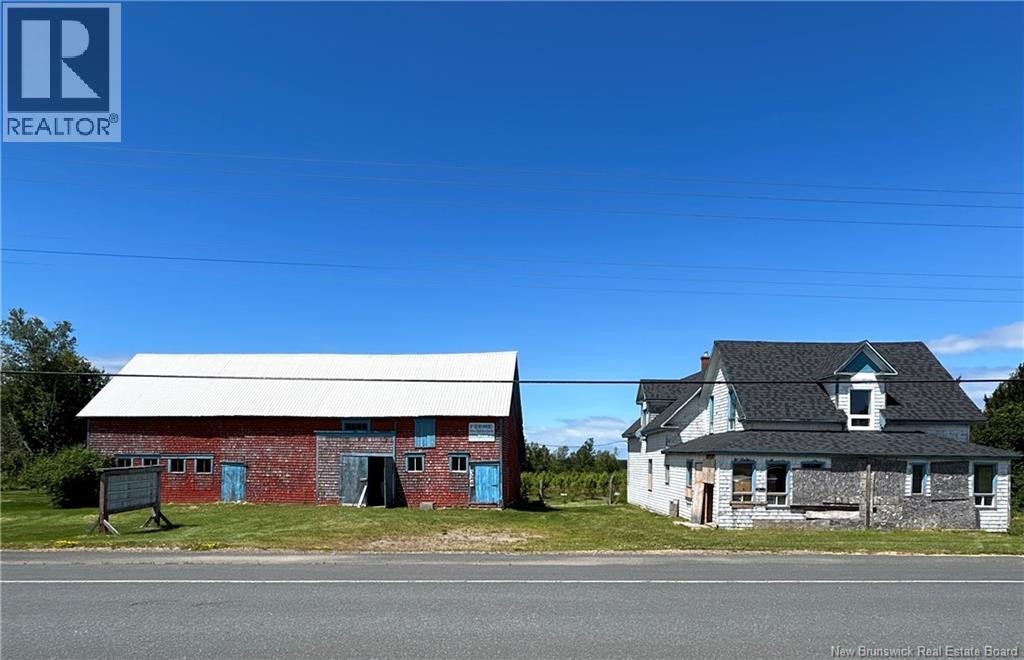 324 Des Acadiens Boulevard