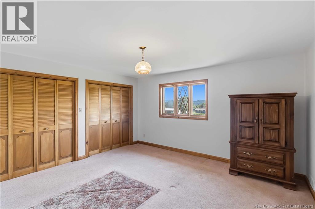 35 Stacey Road Property Photo 14