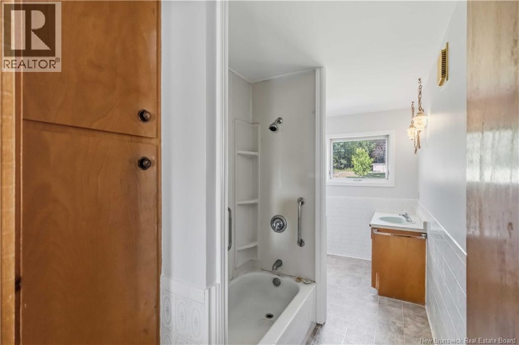 35 Stacey Road Property Photo 18