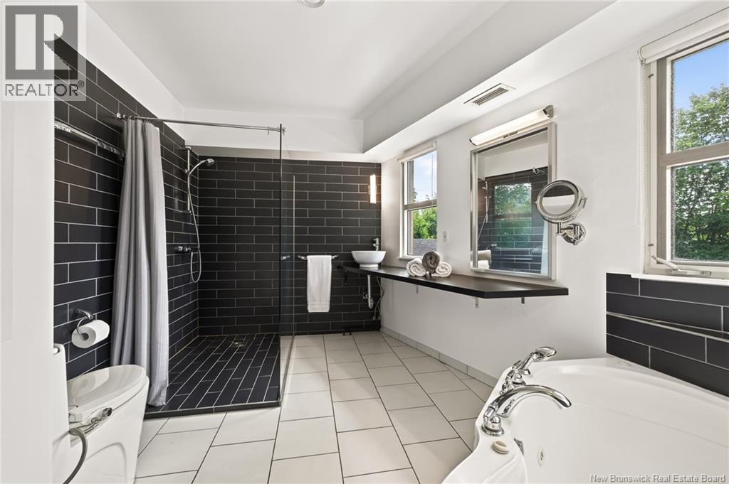 6 Brandywood Court Property Photo 33