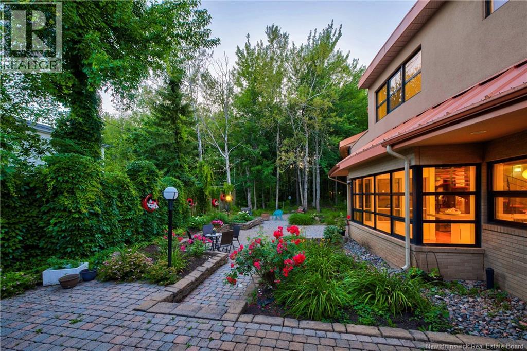 6 Brandywood Court Property Photo 42