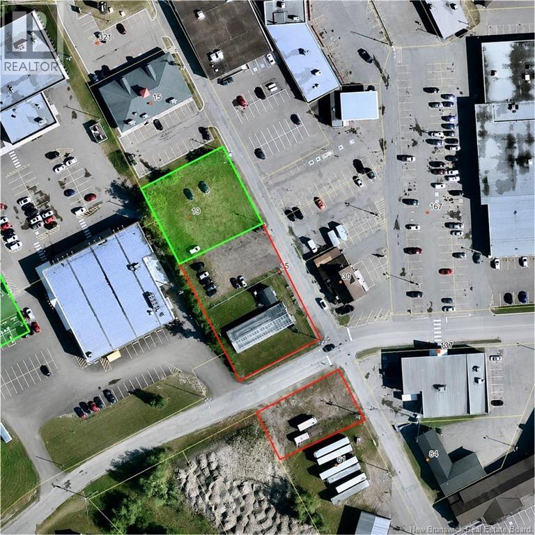 16-19 Du Vestiaire Street Property Photo 2